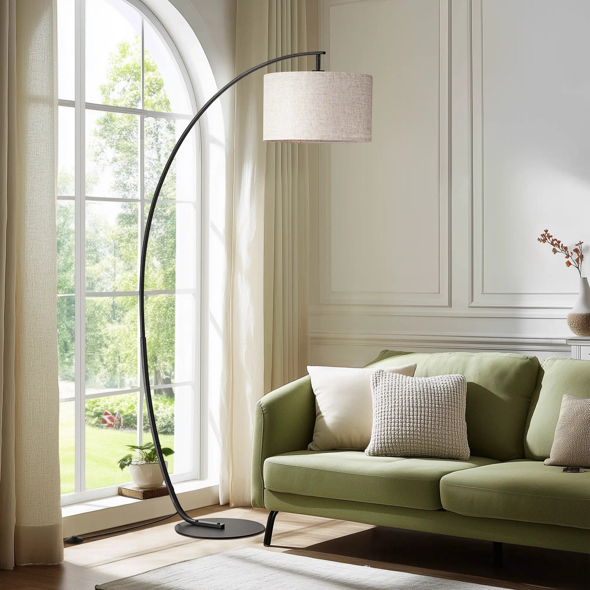 Arched Floor Lamp With Remote Control (68.5")