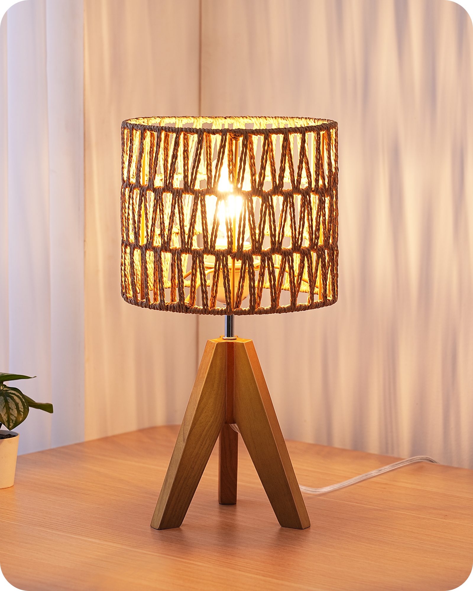 EDISHINE Small Table Lamp, E26 Base, W-shaped Wave-HLTL15G