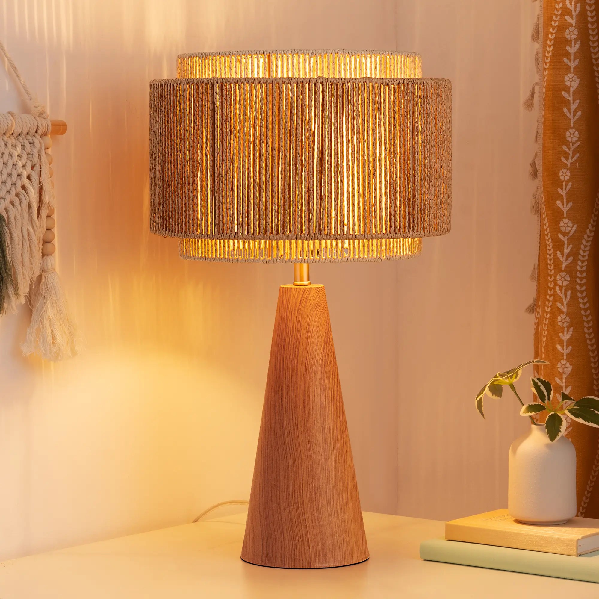 Bedside Natural Two-Tone Rattan Lampshade Table Lamp (20.1" )