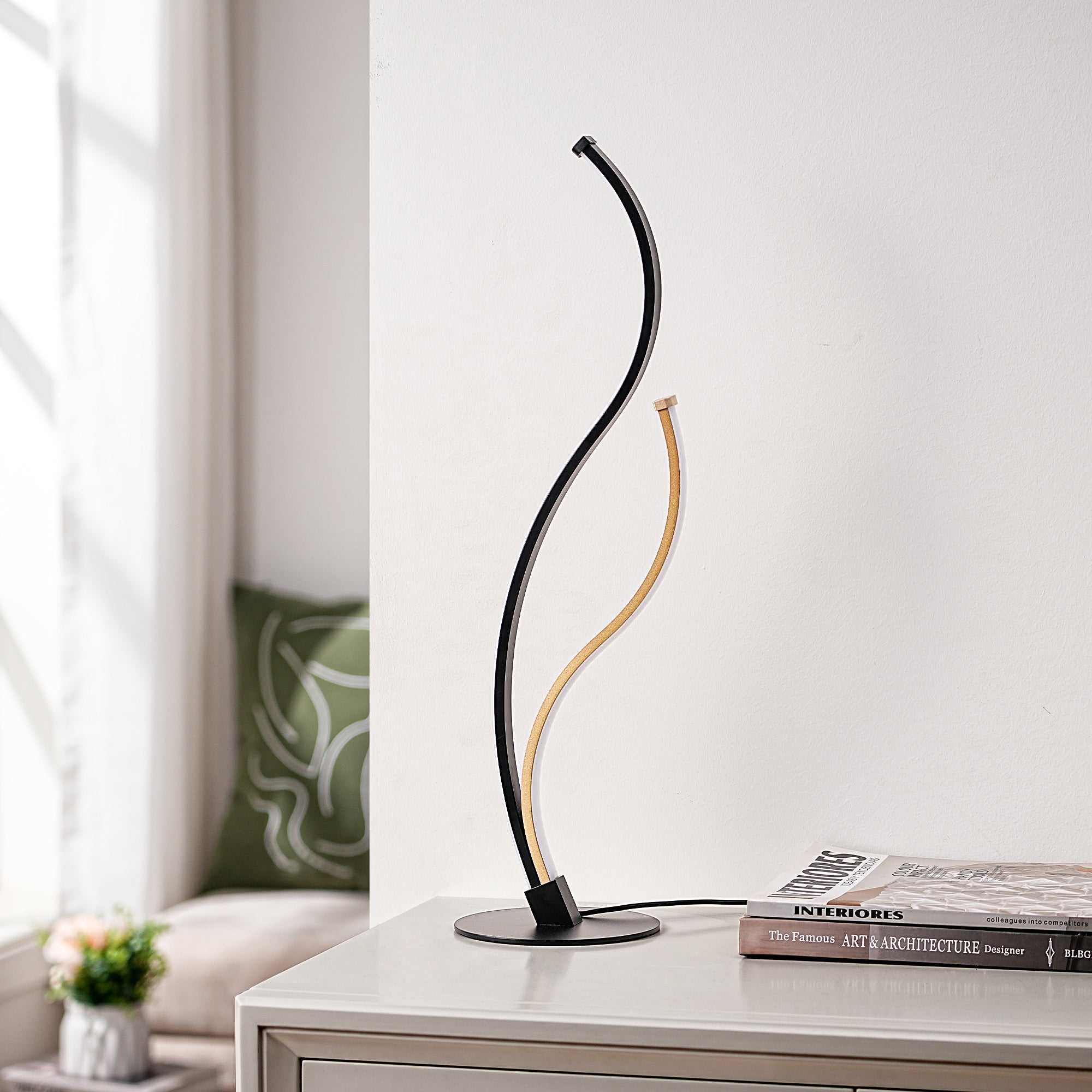 EDISHINE Novelty Led Table Lamp With Touch Control-HWTL02V