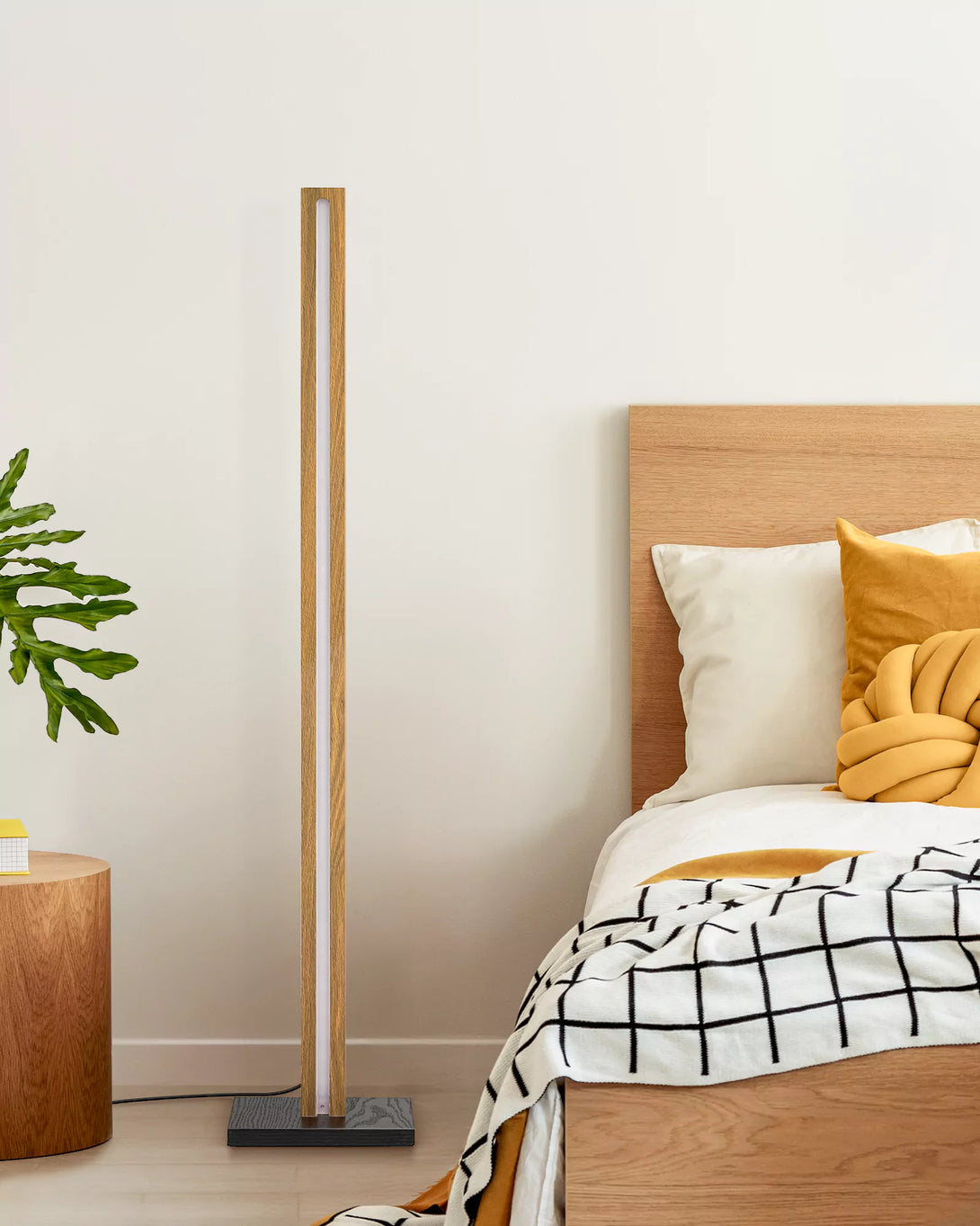 Minimalist Wood Corner Floor Lamp-HBFL02V-HFLK02V-HLFL02V
