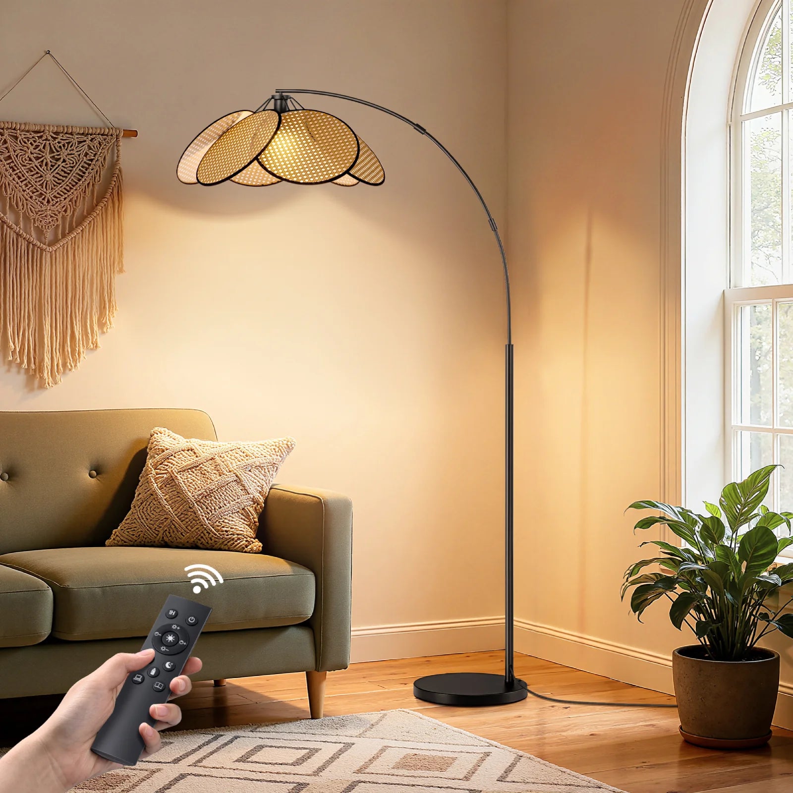 Rattan Arched Floor Lamp (66.9")